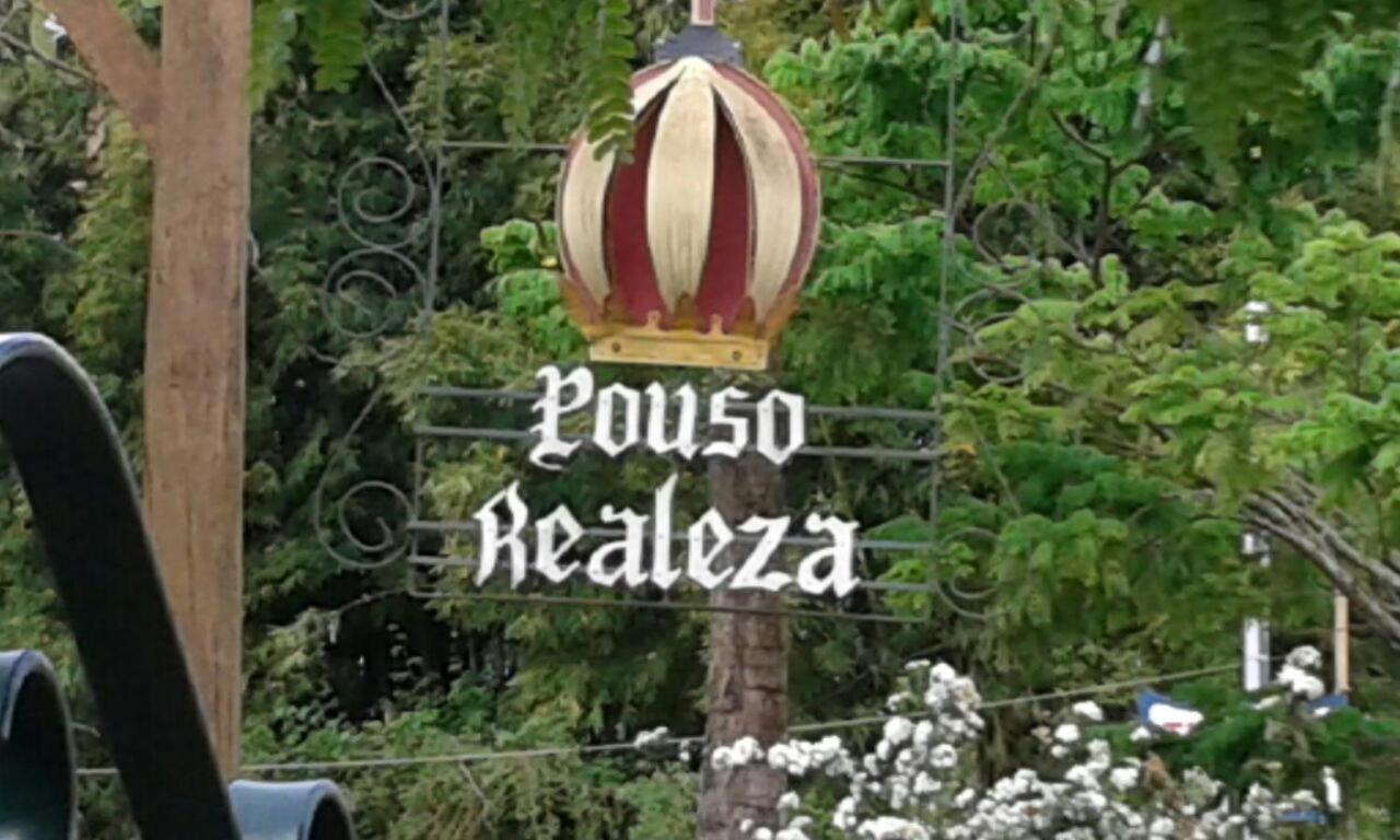 Pouso Realeza Hotel ทีราเดนเจส ภายนอก รูปภาพ